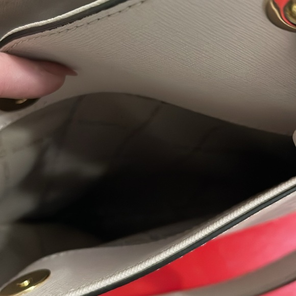 Michael Kors Jet Set Petal Large Saffiano Leather Tote w/ Chain - Blush - Picture 4 of 7